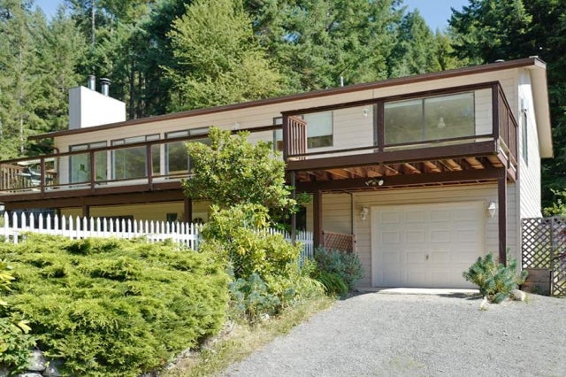 1569 WHITE SAILS DRIVE - Bowen Island House/Single Family for sale, 3 Bedrooms (R2437137)